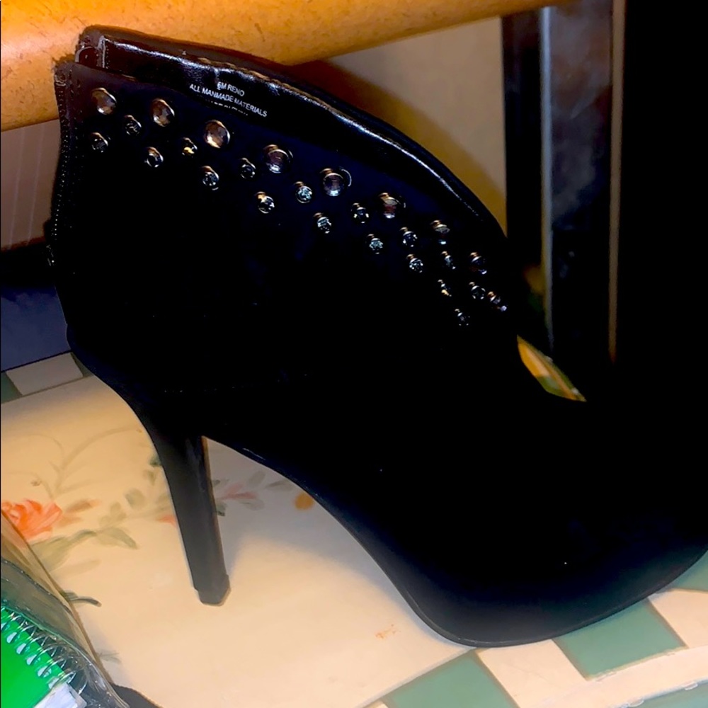 Boot heels